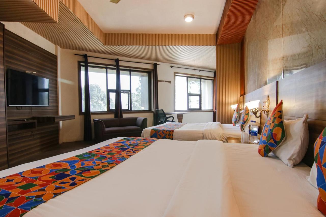 Fabhotel Vijay Palace Dharamshala Dış mekan fotoğraf